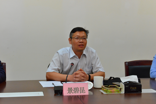 纪委书记调研法院27